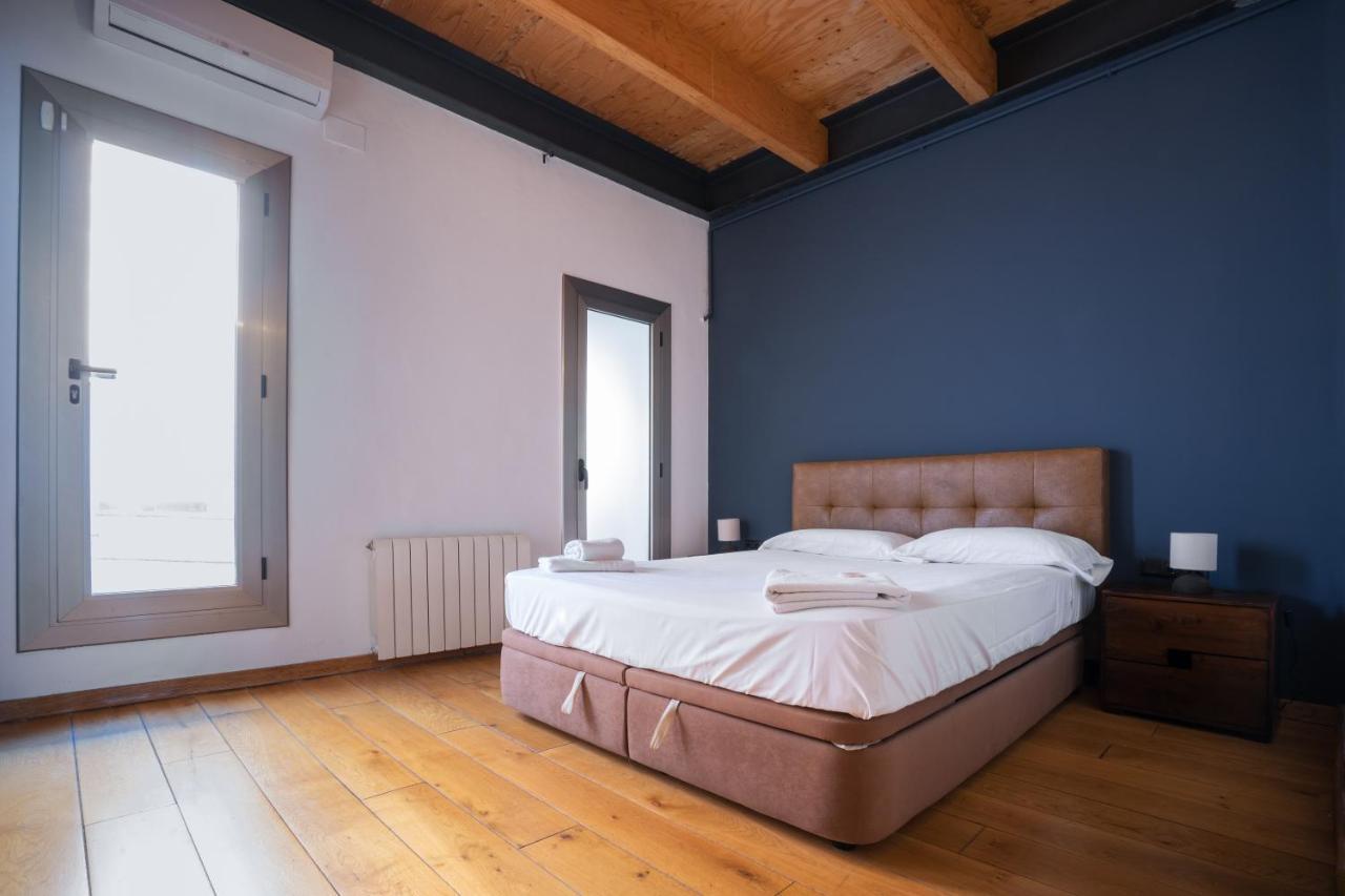- Loft Paseo De Gracia Feriehus Barcelona